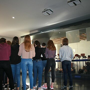 Les divinités antiques traversent les époques, gravées dans l'argile